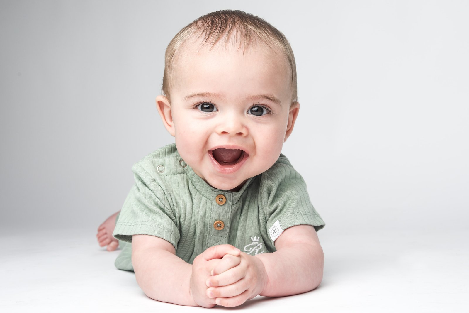 Baby modelling agency for newborns, babies and toddlers
